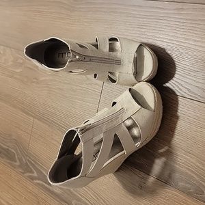 Zip Up Tan Women's Wedge